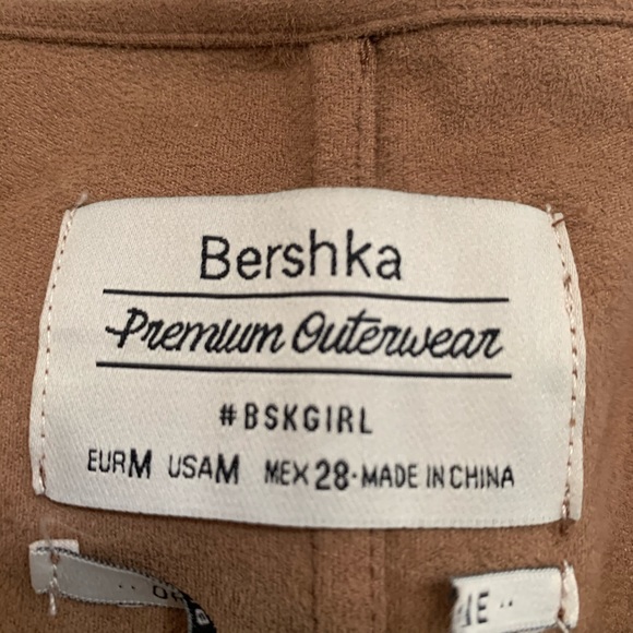 Long sleeve white shirt; brown sleeveless blazer - Picture 8 of 8